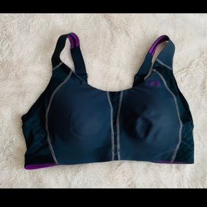 Underarmour Sports Bra (NWOT) 36DD